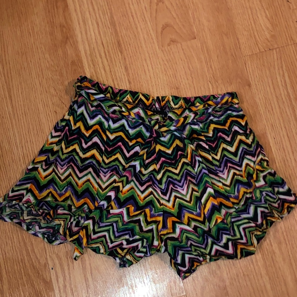 Girls super cute rayon shorts tie front DILLARDS